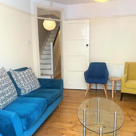 Colourful Vintage-styled In Lovely Southville *