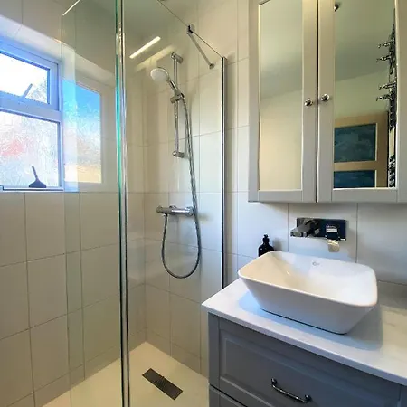 Colourful Vintage-styled In Lovely Southville Vakantiehuis *