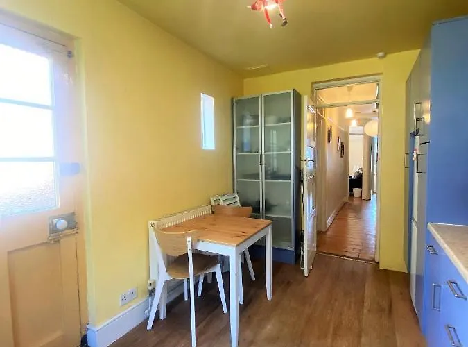 Hébergement de vacances Colourful Vintage-styled In Lovely Southville *